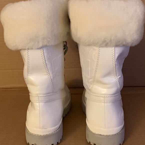 Rain boots - Picture 6 of 7